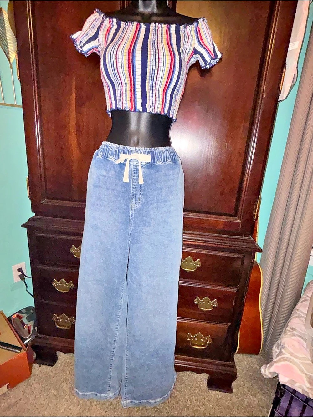 No boundaries Striped Off-Shoulder stretch Crop Top in Blue & Red Size Small